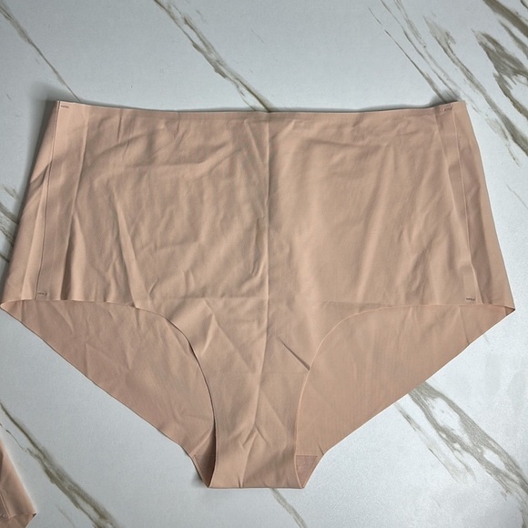 EVERLANE The Invisible High-Rise Hipster Panty NWT in Tan - Picture 6 of 9